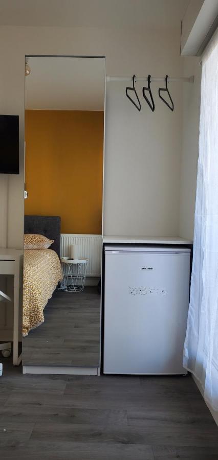 Charming Room With Shared Space Close To Paris - Chambres Confort Avec Espaces Partages Proche De Paris Вітрі-сюр-Сен Екстер'єр фото