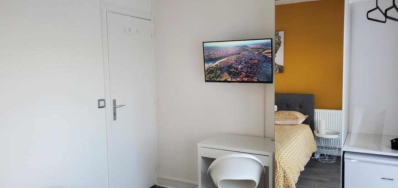 Charming Room With Shared Space Close To Paris - Chambres Confort Avec Espaces Partages Proche De Paris Вітрі-сюр-Сен Екстер'єр фото